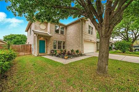1204 Water Spaniel WAY Round Rock, TX 78664