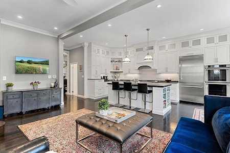 352 Tappan St #2 Brookline, MA 02445