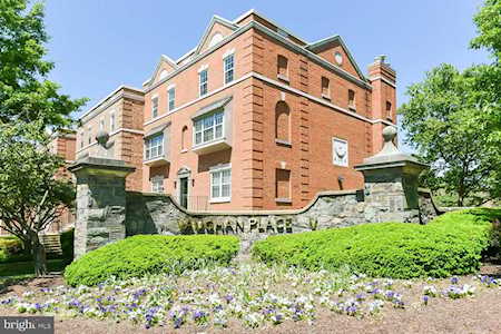 3803 Porter St NW #101 Washington, DC 20016