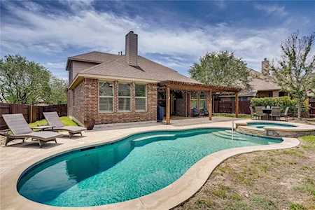 2303 Brownstone LN Cedar Park, TX 78613