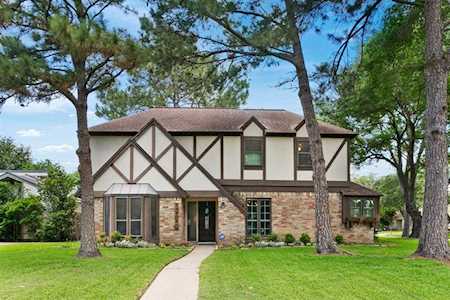 14802 Beechmoor Dr Houston, TX 77095