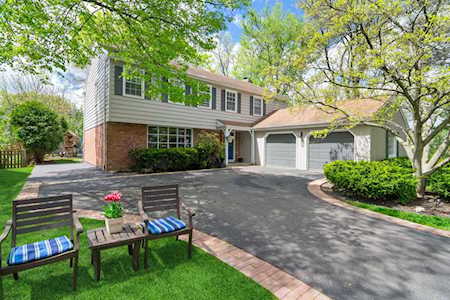 2010 Glendale Ave Northbrook, IL 60062