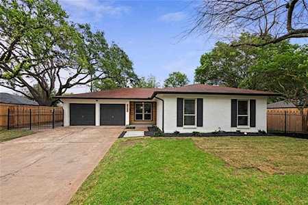 8103 Falmouth DR Austin, TX 78757