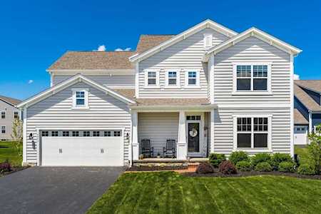 4943 Pinnacle Woods Drive Grove City, OH 43123