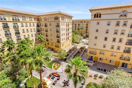 2405 W Serene Ave #814 Las Vegas, NV 89123