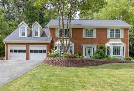 4266 Arbor Club Dr Marietta, GA 30066