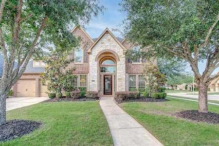 27451 N Saddle Creek Lane Fulshear, TX 77441