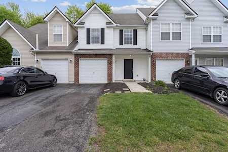 8430 Diversey Loop Blacklick, OH 43004