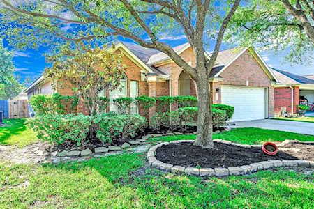 14738 Autumn Glen Ct Cypress, TX 77429