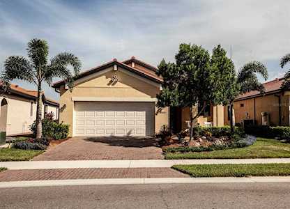 10020 Cozy Grove Dr Venice, FL 34293