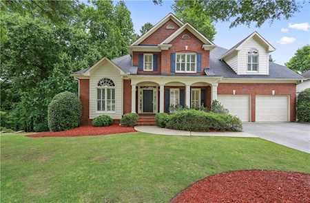 3995 Vista Point Ln Suwanee, GA 30024