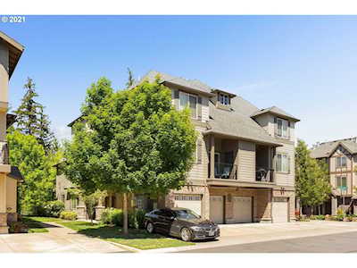 8053 NE Rockne Way Hillsboro, OR 97006