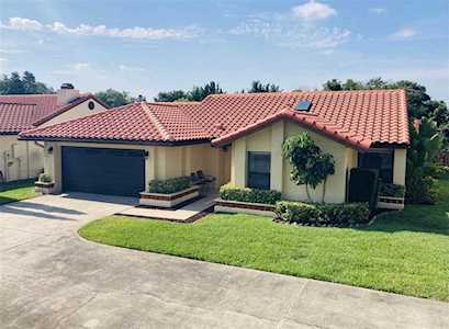 8104 S Ibiza Ct Orlando, FL 32836