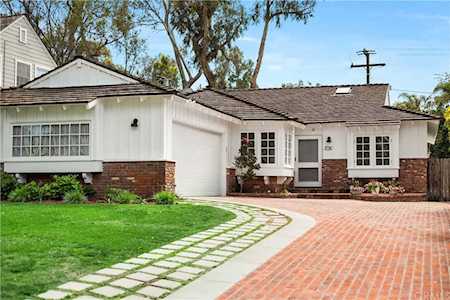 3716 N Palos Verdes Dr Palos Verdes Estates, CA 90274
