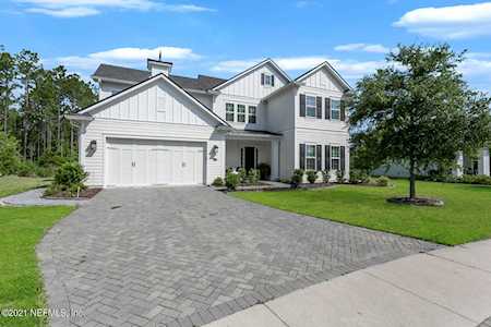 436 Freshwater Dr St Johns, FL 32259