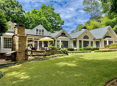 4141 Club Dr NE Atlanta, GA 30319