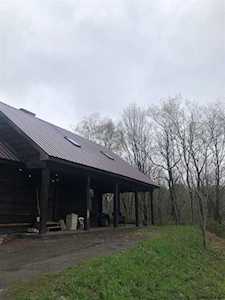 757 Taborton Rd Sand Lake, NY 121532214