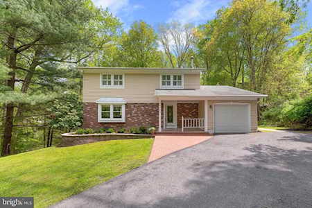 13111 Williamfield Dr Ellicott City, MD 21042