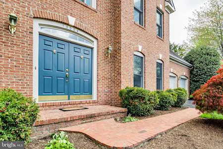 13004 Bankfoot Ct Herndon, VA 20171