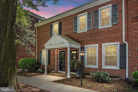 2962 Columbus St Arlington, VA 22206