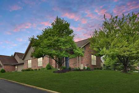2958 Laurel Wind Boulevard Lewis Center, OH 43035