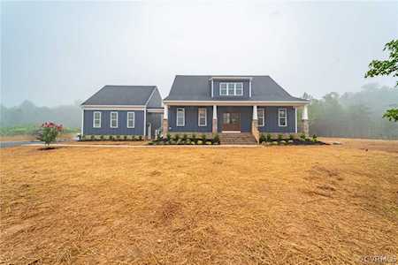 3642 E Rocketts Ridge Rd Sandy Hook, VA 23153