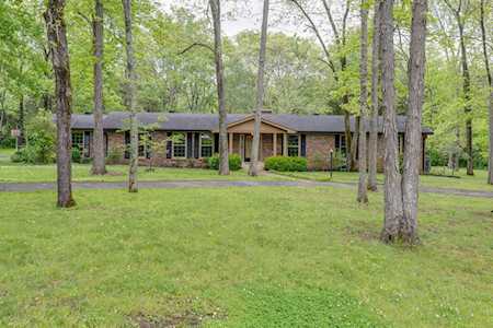 210 Oriole Dr Lebanon, TN 37087
