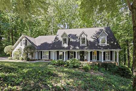 5815 Riverwood Dr Atlanta, GA 30328