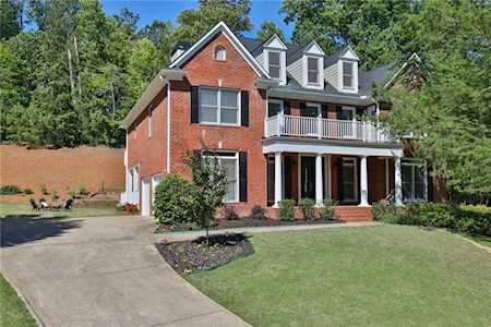 933 Ravenwood Way Canton, GA 30115