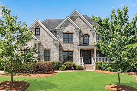 2681 Trailing Ivy Way N Buford, GA 30519