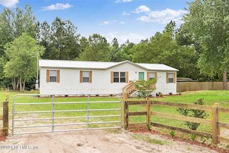 10994 Bluff Creek Rd Glen St. Mary, FL 32040