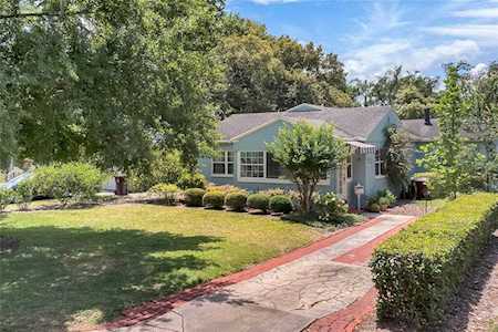 28 E Vanderbilt St Orlando, FL 32804