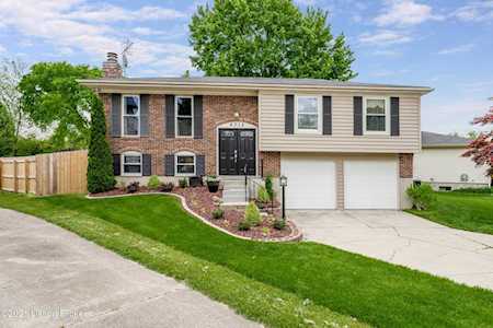 4715 Ferrer Way Louisville, KY 40299