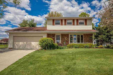 583 Riverview Dr Marshall, WI 53559