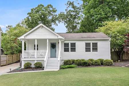 2796 Georgian Dr W Brookhaven, GA 30341