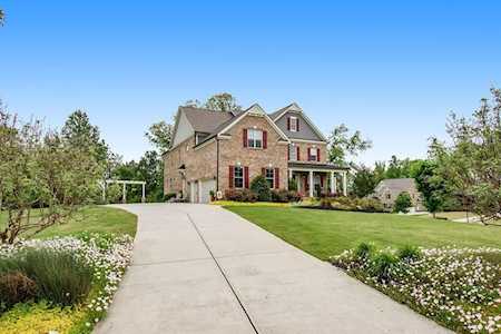 5500 Summit Oak Dr Milton, GA 30004