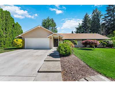 12712 SE 10th St Vancouver, WA 98683