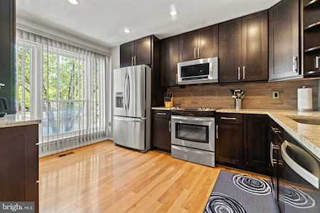 13937 Baton Rouge Ct Centreville, VA 20121