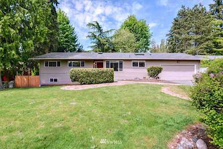 8116 NE 126th Place Kirkland, WA 98034