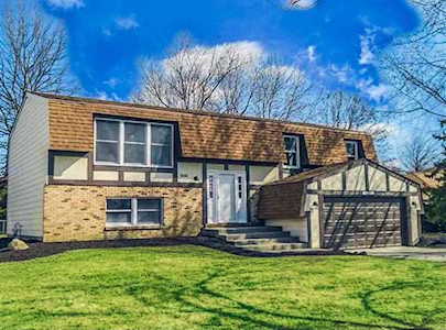 1446 W 94th Place Crown Point, IN 46307