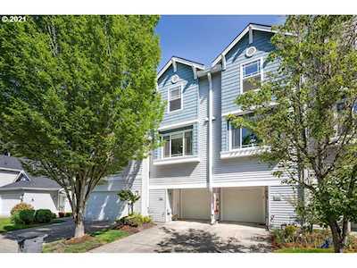 8718 NE 17th St Vancouver, WA 98664