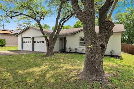 6405 Starstreak DR Austin, TX 78745