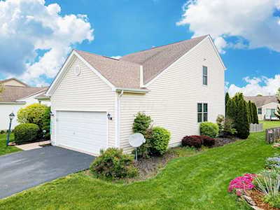 422 Grinnell Street Pickerington, OH 43147