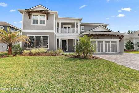 49 Blue Sky Dr St Johns, FL 32259