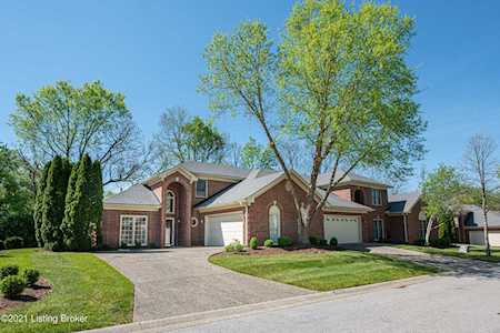 10418 Forest Garden Ln Louisville, KY 40223