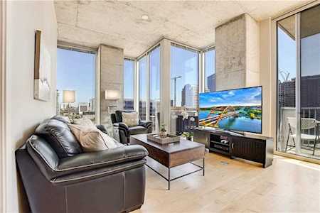 360 Nueces ST #1417 Austin, TX 78701
