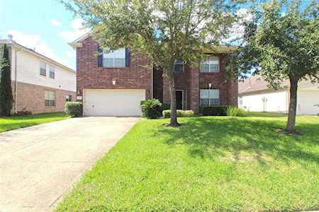 5510 Gatesprings Ln Sugar Land, TX 77479