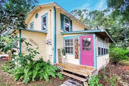 1505 18th St W Bradenton, FL 34205