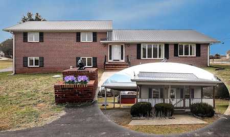 471 Winchester Highway Hillsboro, TN 37342