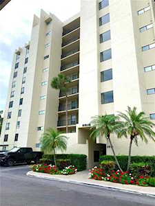 2616 Cove Cay Dr #202 Clearwater, FL 33760